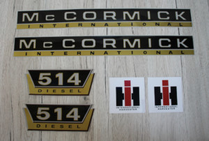 IHC Mc Cormick 514 gold groß Aufkleber