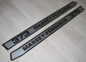 Massey Ferguson 373 Aufkleber schwarz silber